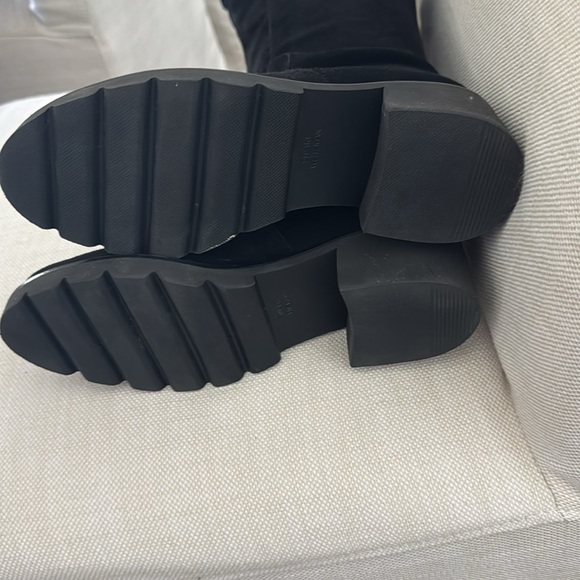 Stuart Weitzman Eldridge Over the Knee Boots **Size 4.5 Like new - Picture 9 of 9